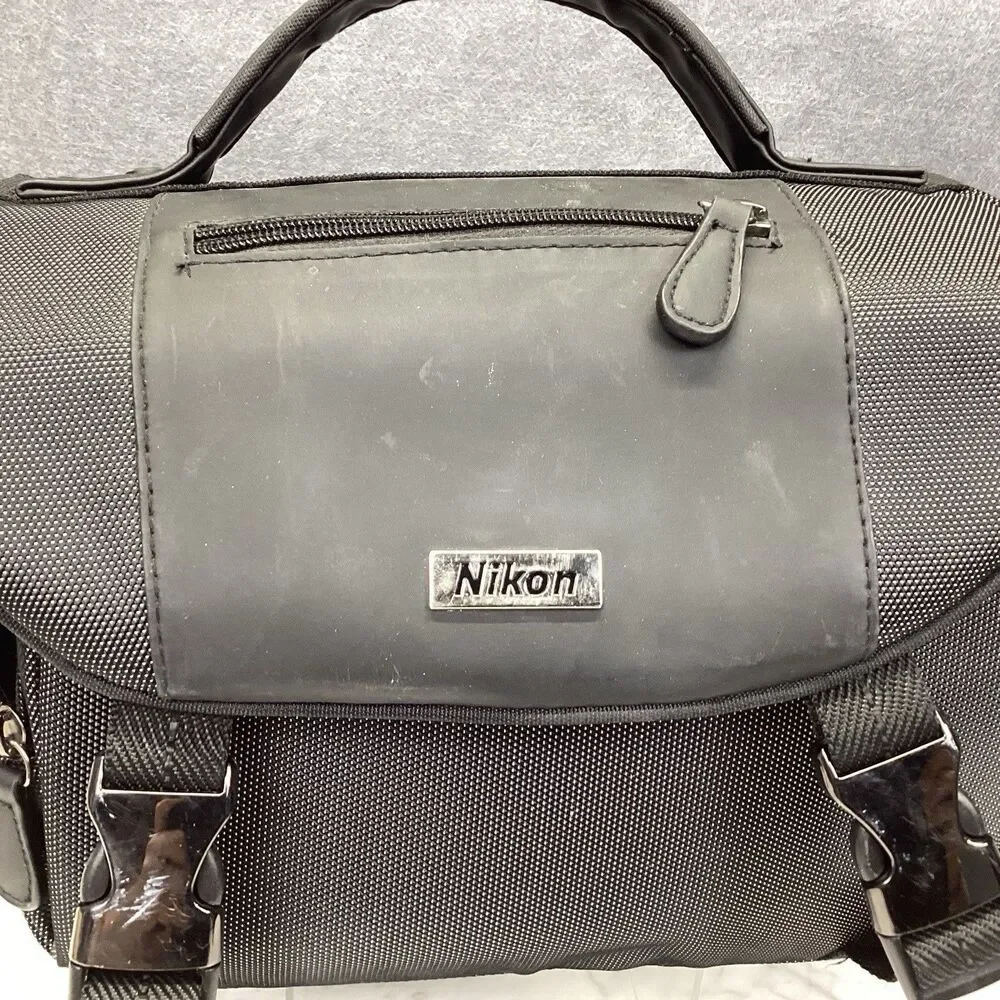 Nikon Digital SLR DSLR Camera Bag 17001 Case Padded Shoulder Strap Genuine
